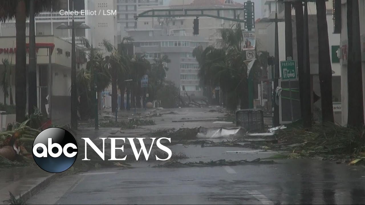 Much of U.S.'s Puerto Rico "Destroyed" by 138 mi/hr Storm, Pleads with Trump for Aid