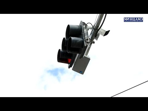 Жолооч нарт 130092 дугаараас замын хөдөлгөөний дүрэм зөрчсөнийг сануулах мессеж илгээж байна